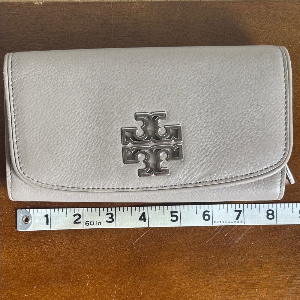 Tory Burch Light Gray Leather Clutch